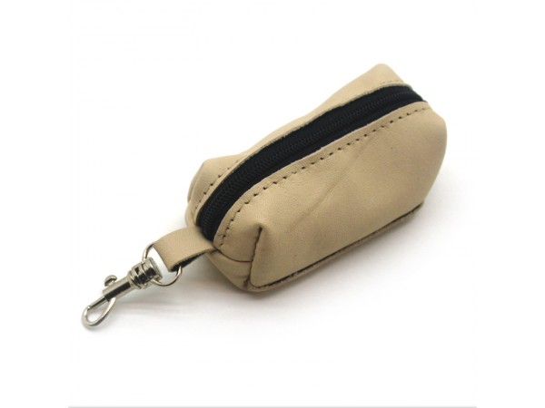 Сумочка-диспенсер Zoo-hunt для гігієнічних пакетів для прибирання 8х4х4 см бежевий 